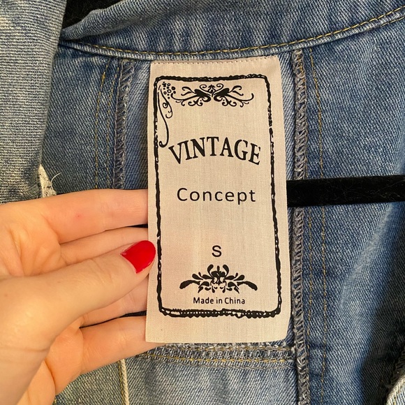 Jean jacket - Picture 2 of 2